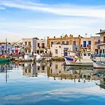 Luxury Naxos Deluxe Triple 150m From St George Naxos City