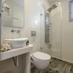 Luxury Naxos Deluxe Triple 150m From St George Апартаменты Naxos City