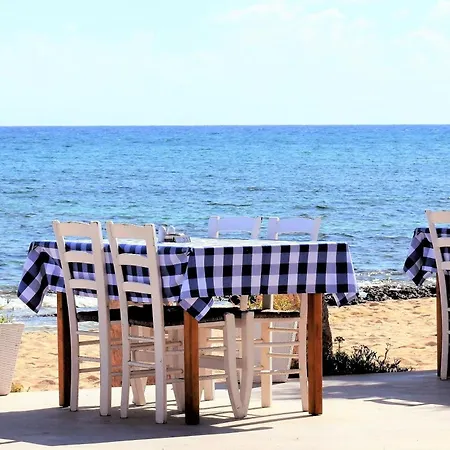 Luxury Naxos Deluxe Triple 150m From St George *