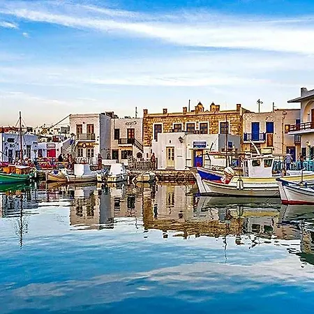 Luxury Naxos Deluxe Triple 150m From St George Apartamento
