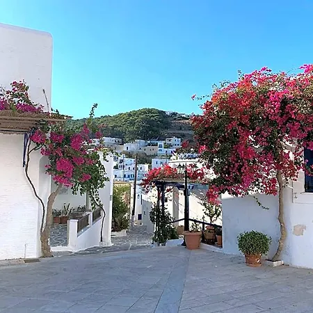 Luxury Naxos Deluxe Triple 150m From St George * Naxos City